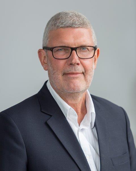 Portrait of Simon Charlick
