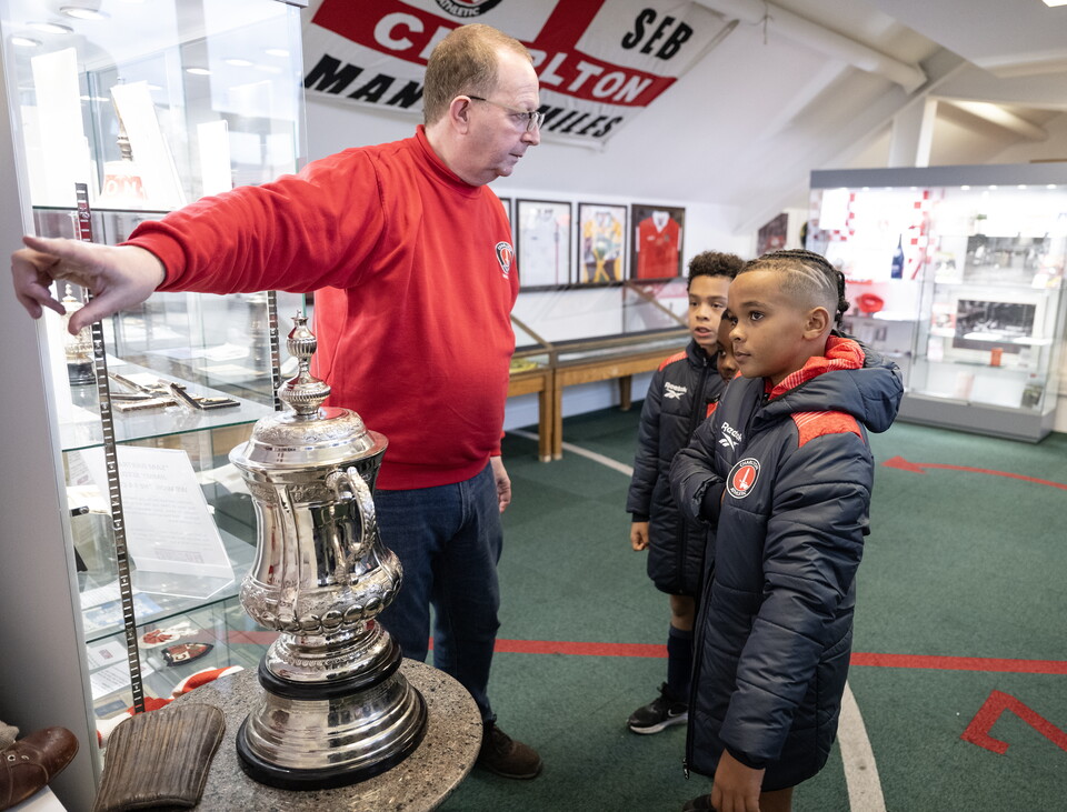 Charlton Athletic Under 9s visit the museum