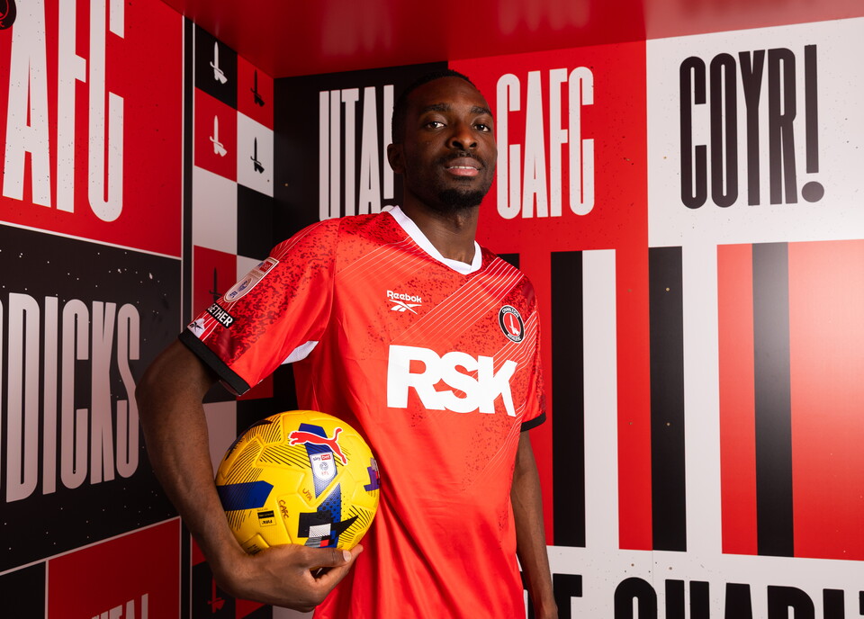 Sichenje signing