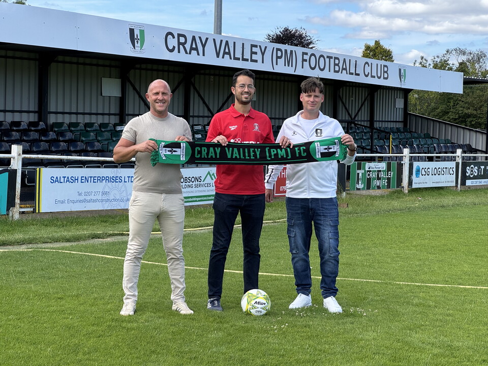 CACT Cray Valley Holding Home Scarf