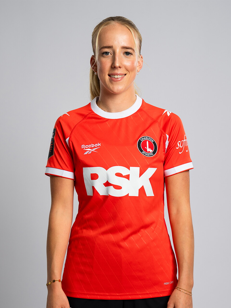 Charlotte Newsham Headshot
