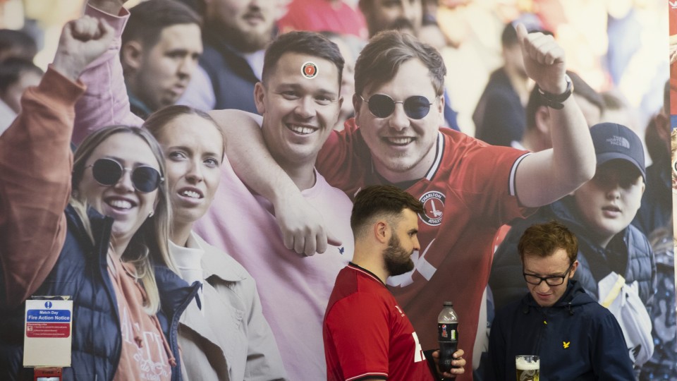 Fans' bar